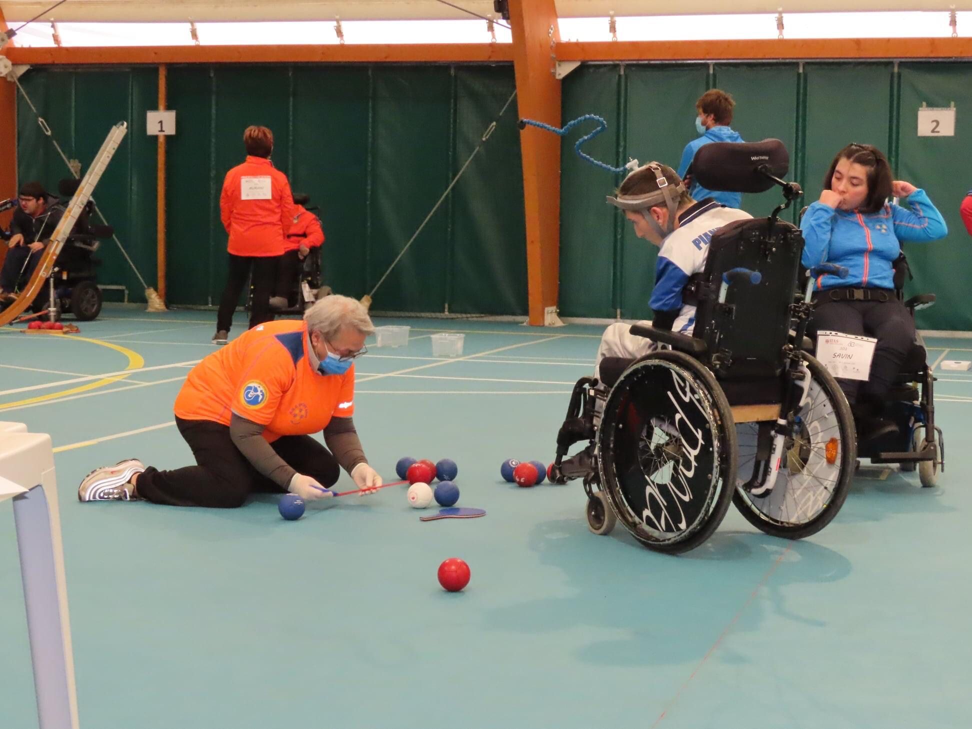 Gara boccia paralimpica