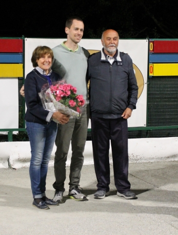 GARA SERALE TERNE MEMORIAL ANDREA MERCANDO FOTO FAMILIARI E PRESIDENTE BURCINA 18 Giugno 2019 LA BURCINA