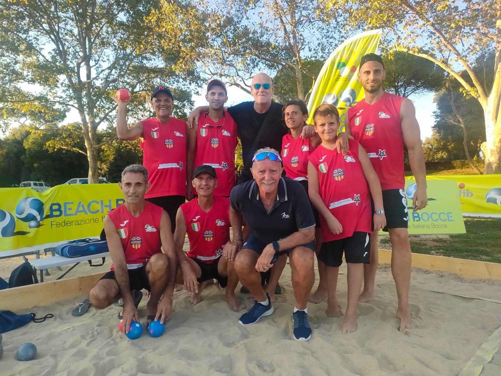 Beach_bocce_2.jpg