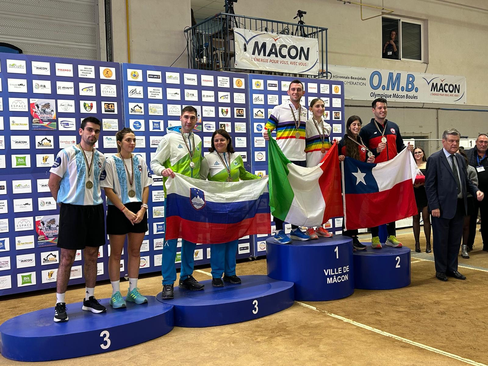 WhatsApp Image 2025 11 15 at 19.44.21 1