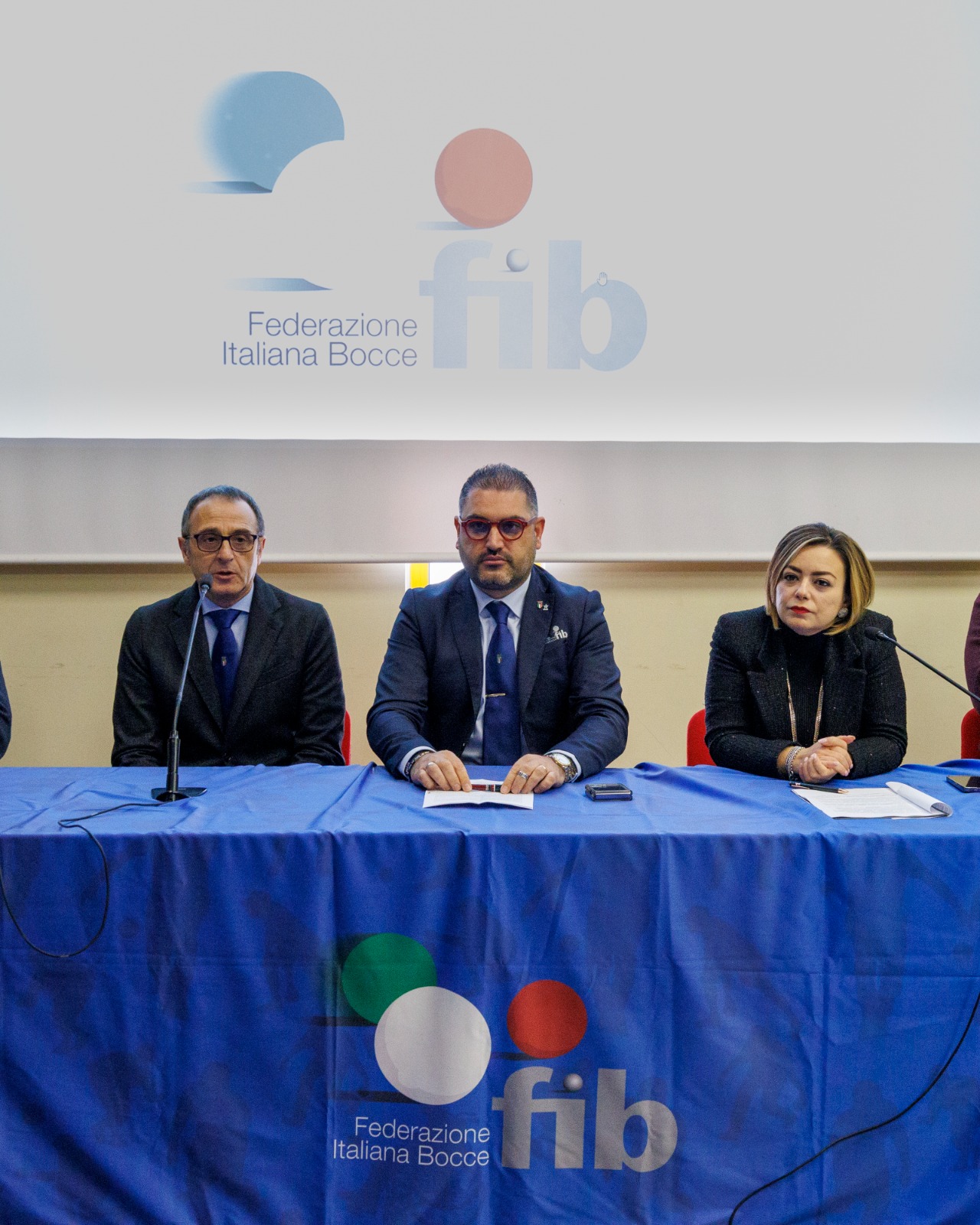 suliani formato abbazia