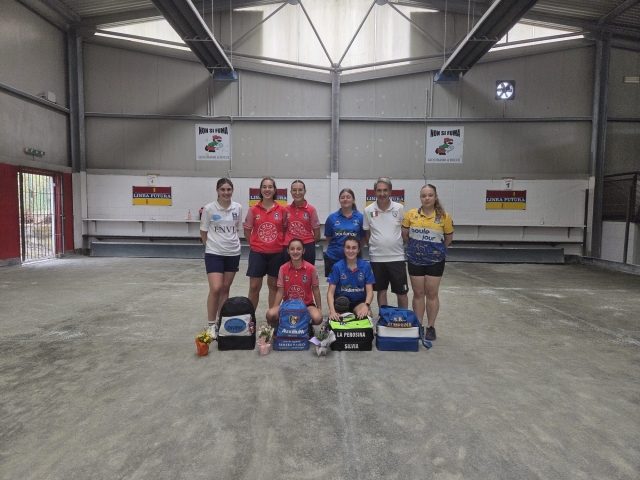 GRUPPO FEMMINILE Cp.Rg.PERTUSIO