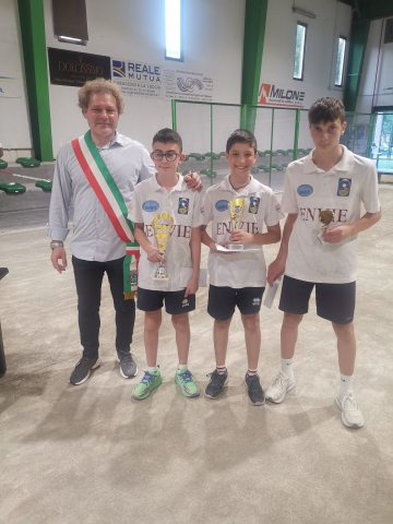PODIO LOGGESE 240526