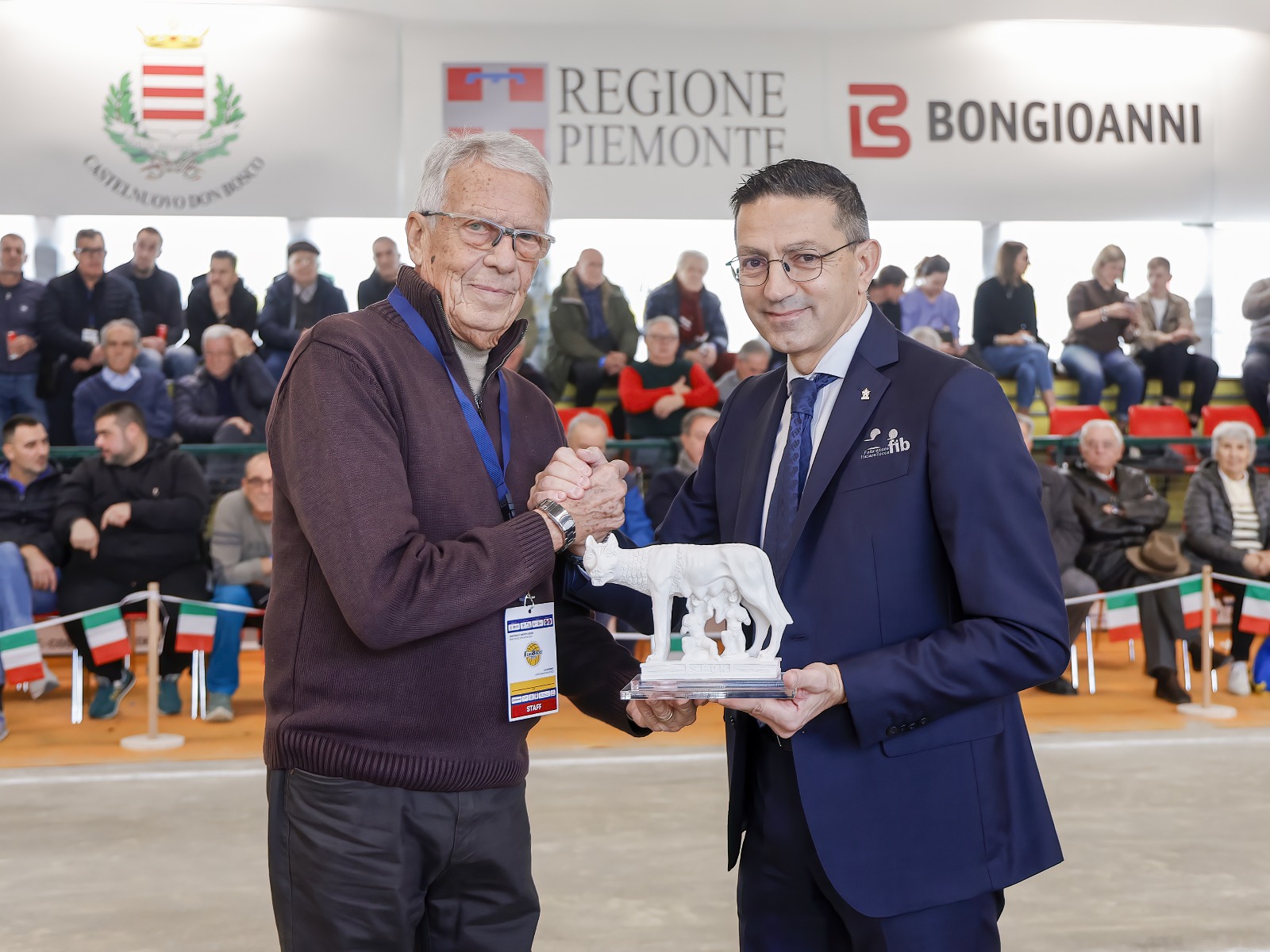 Bruzzone Lino premiato a Castelnuovo